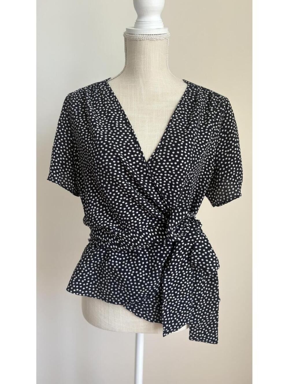 Max Studio Polka Dot Navy Blue Wrap Tie Waist Short Sleeve